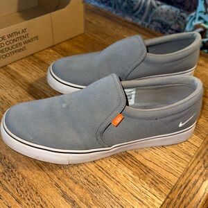 Nike Court Royale AC Slip-On Loafers – Size 10, Gray Suede